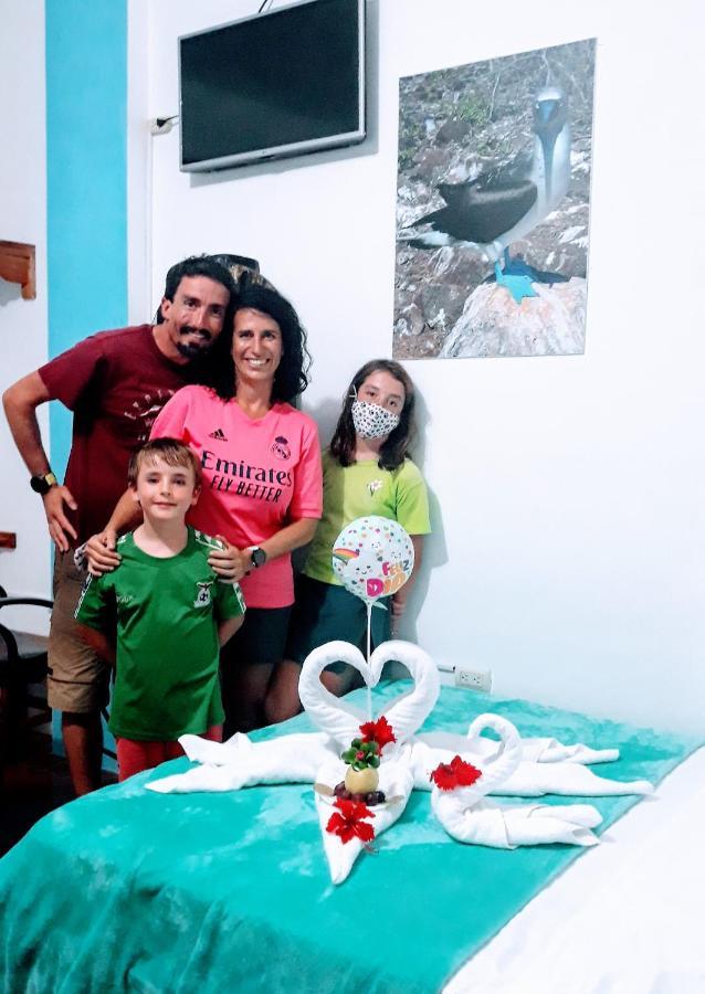 פורטו איורה Suite Galarous Island מראה חיצוני תמונה