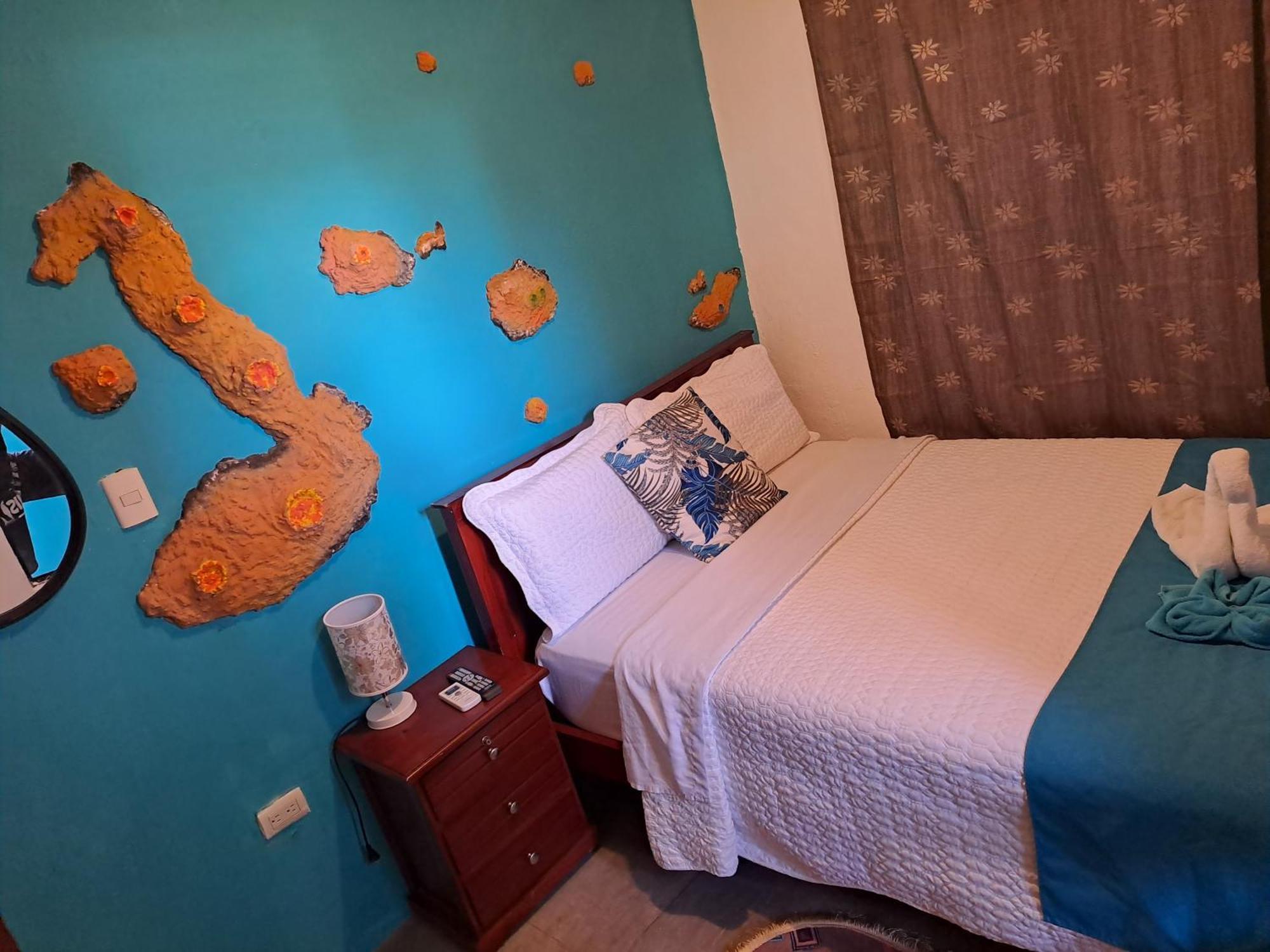 פורטו איורה Suite Galarous Island מראה חיצוני תמונה